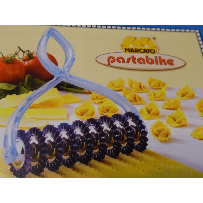 TAGLIAPASTA PastaBike MARCATO con Rotelle smerlate per tortellini