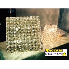 Plafoniera quadrata con Cristalli molati e montatura...