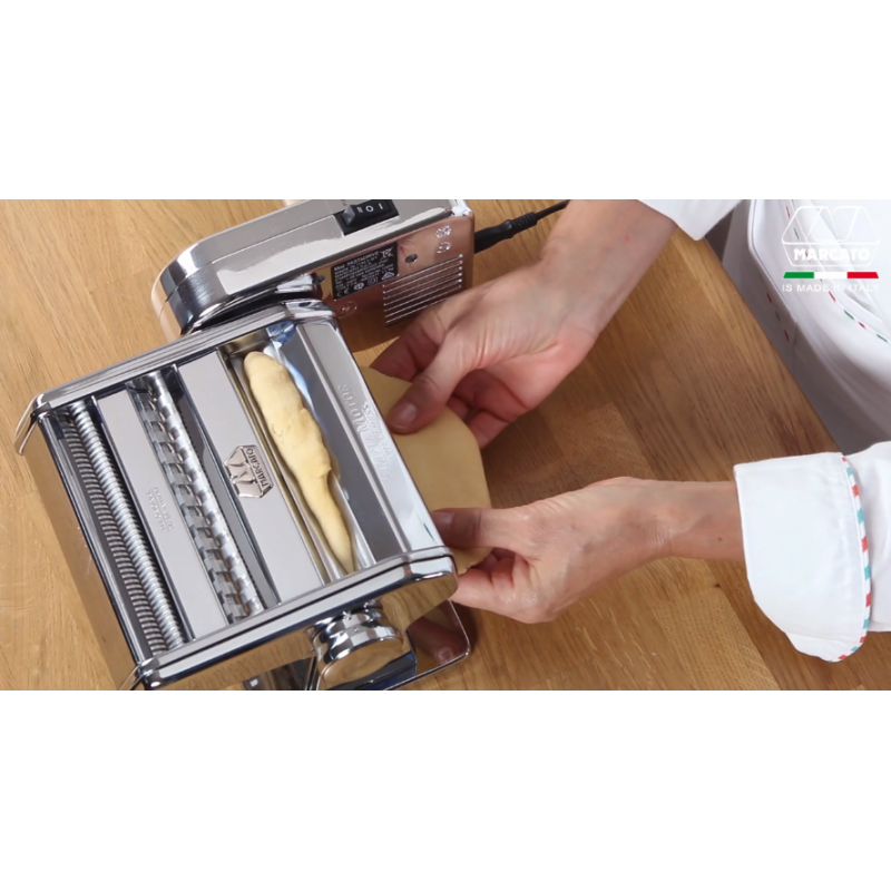Macchina tirapasta con motore cm15 AMPIA MOTOR MARCATO
